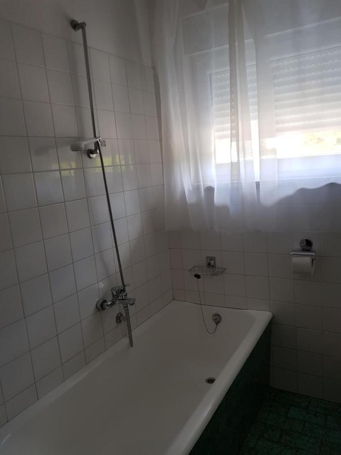 11 Ulica Drage Gervaisa Apartment